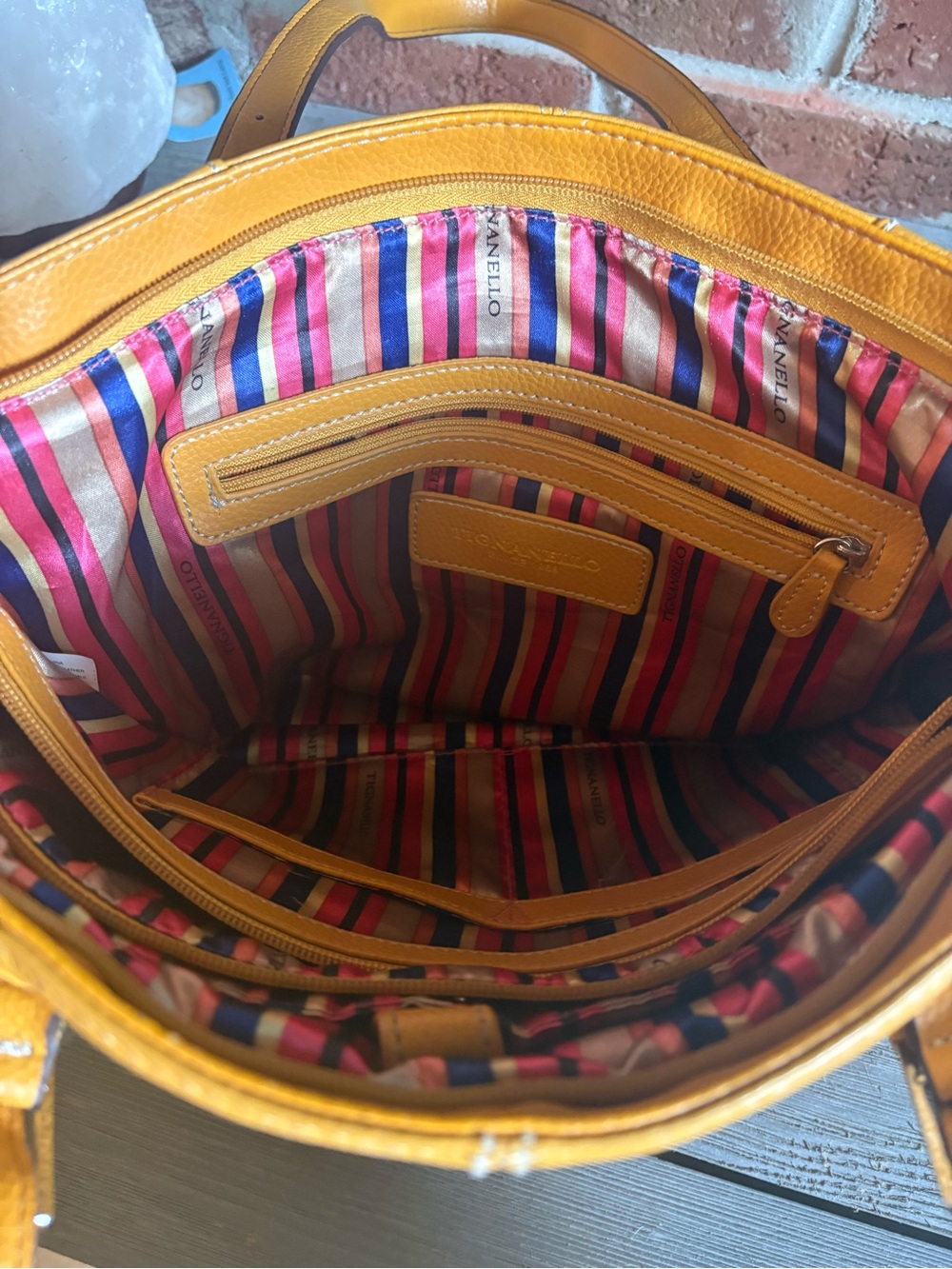 Tignanello Leather Tote Bag - Picture 8 of 10